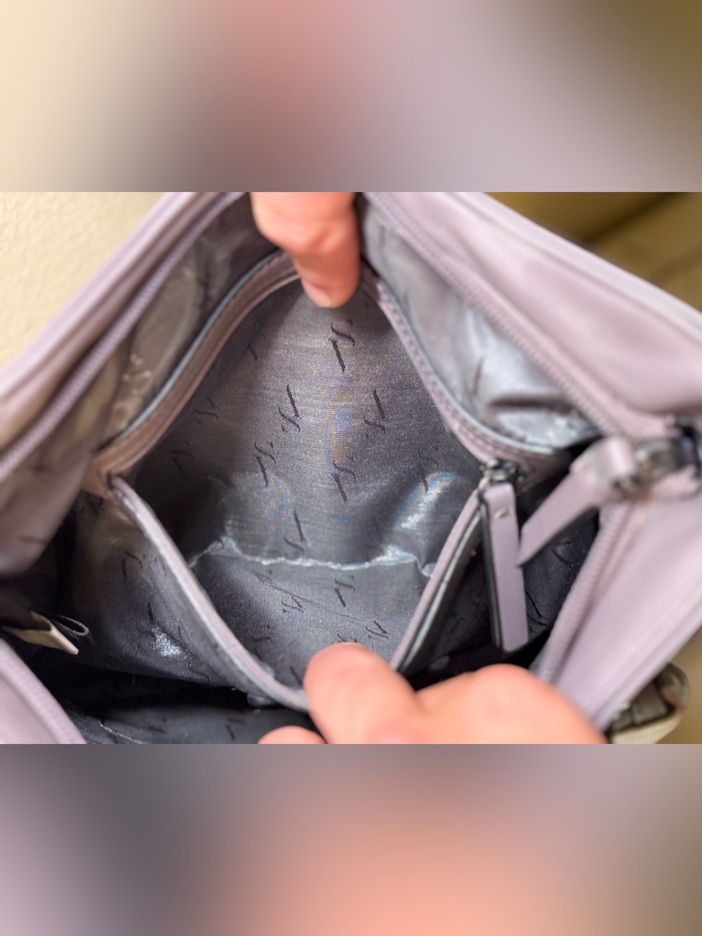 Vera Wang Grey Shoulder Bag - Picture 8 of 10